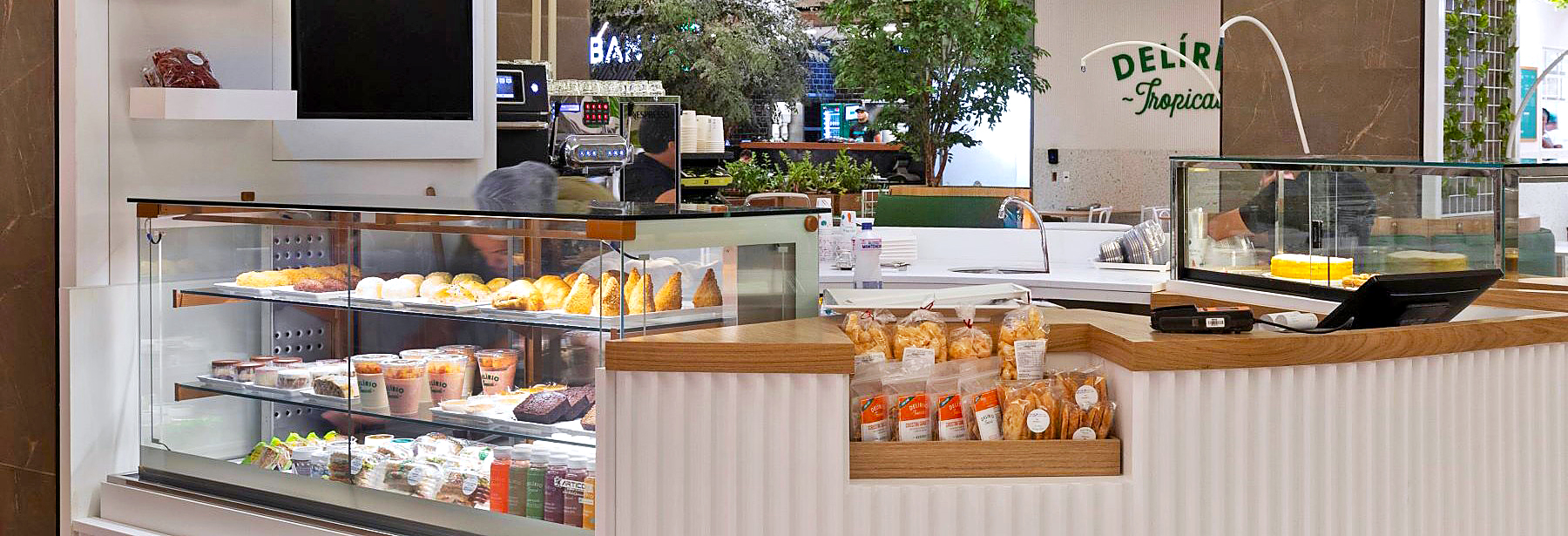 Cafeteria 01 CROP